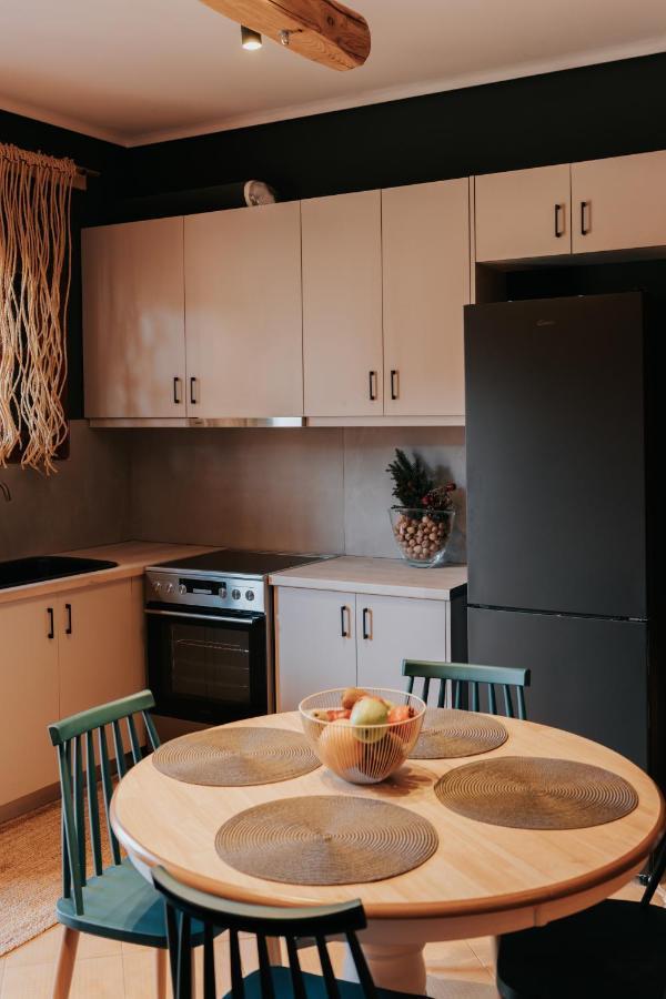 Kalavrita Krinides Apartment And Attics Экстерьер фото