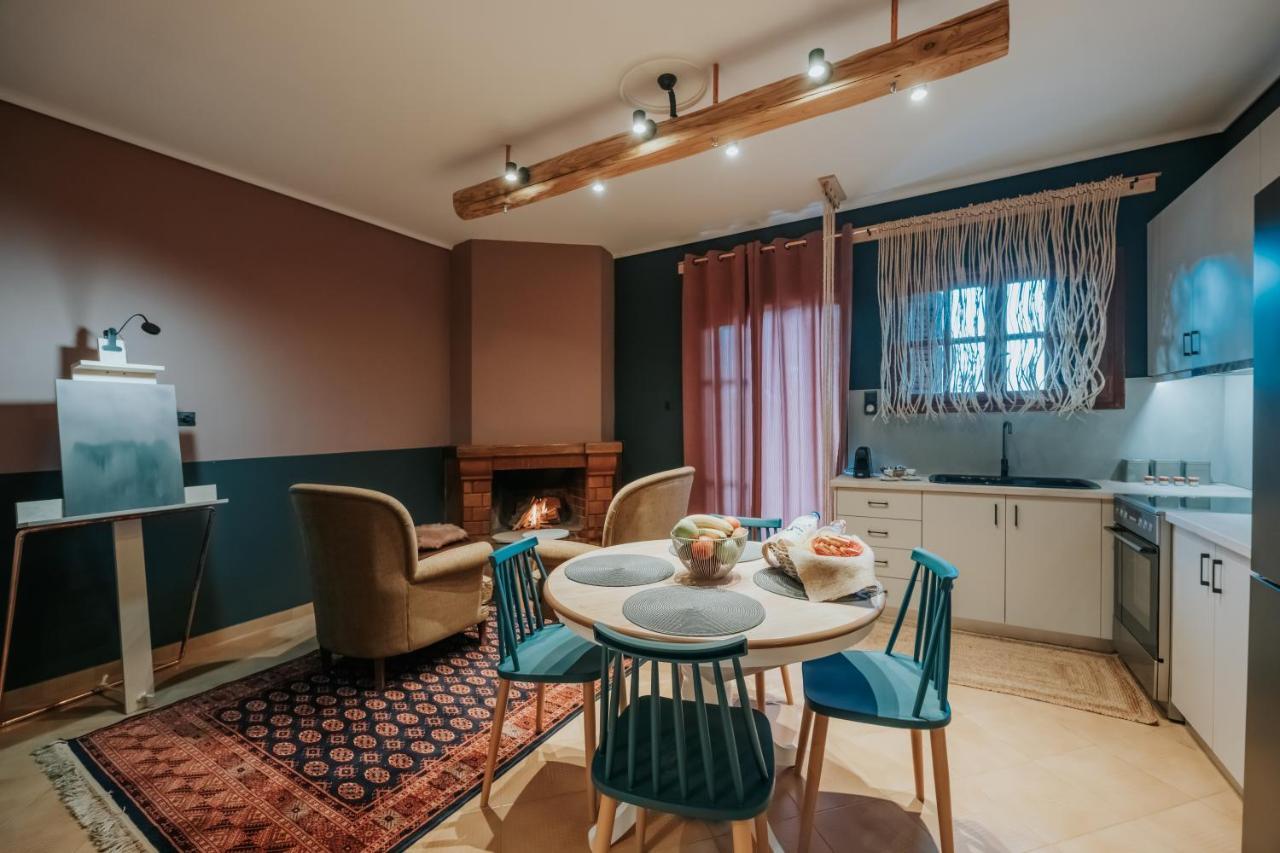 Kalavrita Krinides Apartment And Attics Экстерьер фото